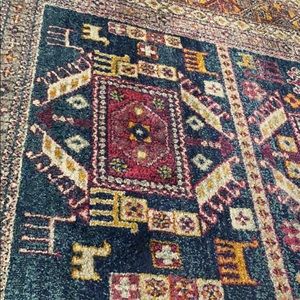 Meet your Posher, Abi